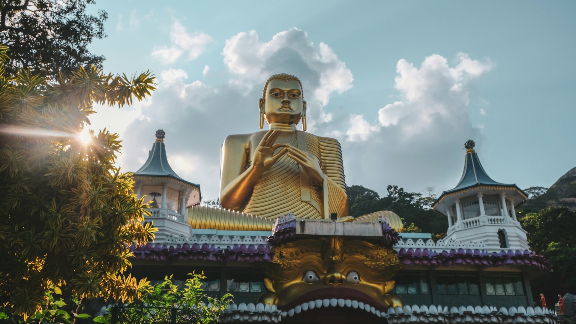 Dambulla Golden Buddha Statue